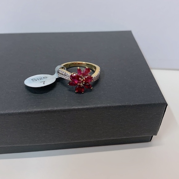 NWT Ruby Yellow gold Ring size 7 - Picture 4 of 16